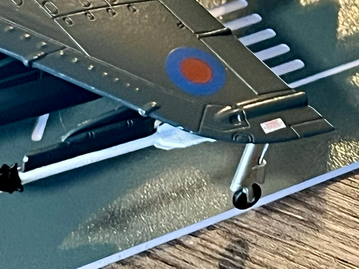 RAF HS BAC Harrier Jump Jet Fighter Model 1:72 scale